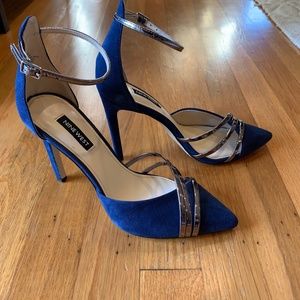 Nine West navy blue heels with metallic accent size 7